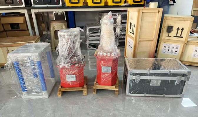 “精益求精，使命必達(dá)：雷科電力高標(biāo)準(zhǔn)完成串激工頻耐壓實驗裝置發(fā)貨任務(wù)